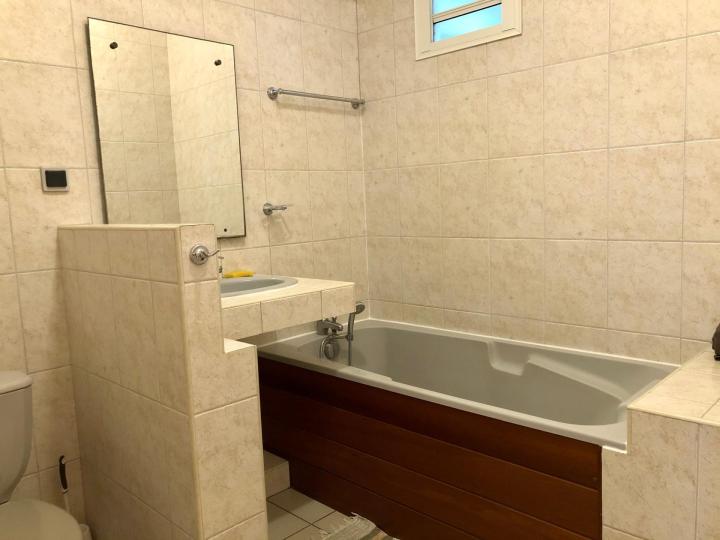 Room rental Saint-Leu