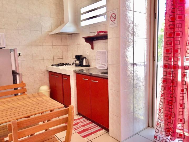 Rent a room with kitchenette to save on your holiday accommodation costs