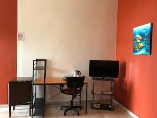 Room rental with kitchenette Saint-Leu